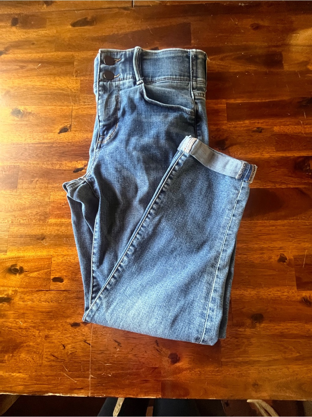 Apt 9 Woman’s Denim Capris